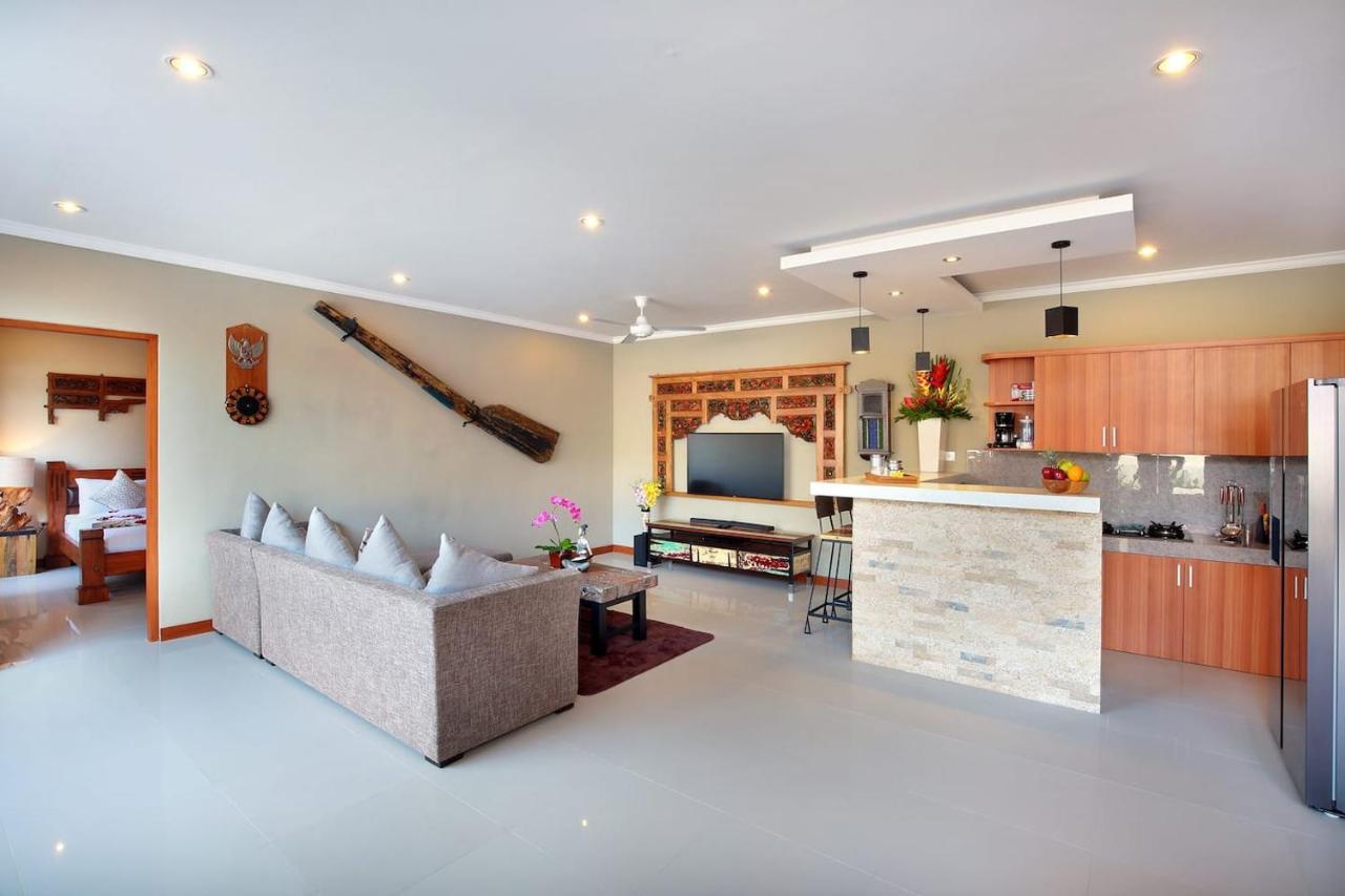 Kae Villa Anggrek Семиньяк Экстерьер фото