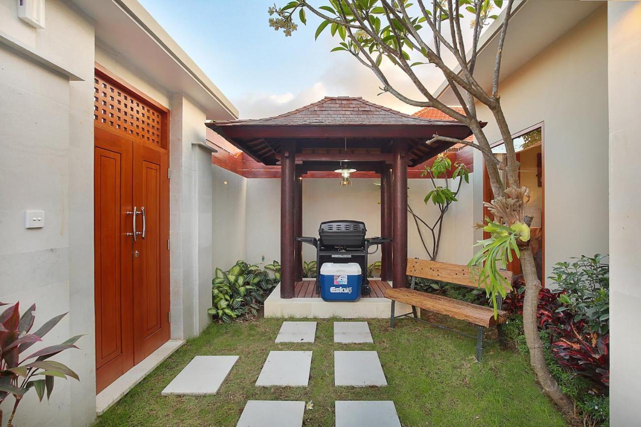 Kae Villa Anggrek Семиньяк Экстерьер фото